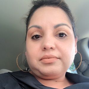 Meet your Posher, Gina